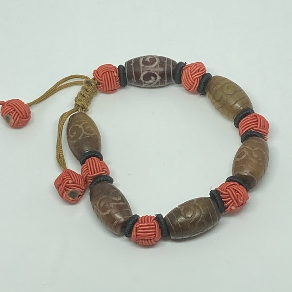 Bone bracelet - Picture 2 of 2